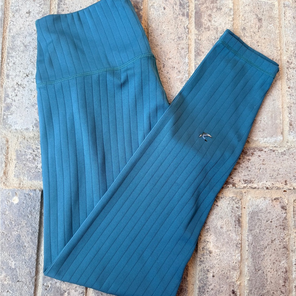 Glyder Woman’s Blue Leggings
